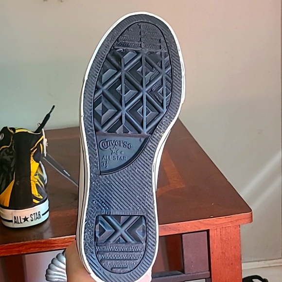 Converse Chucks RARE Batman NWT - Picture 3 of 5